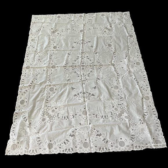 Vinyl Lace Rectangular Dining Table Cover Floral Cream White 72” X 53” - Picture 2 of 4